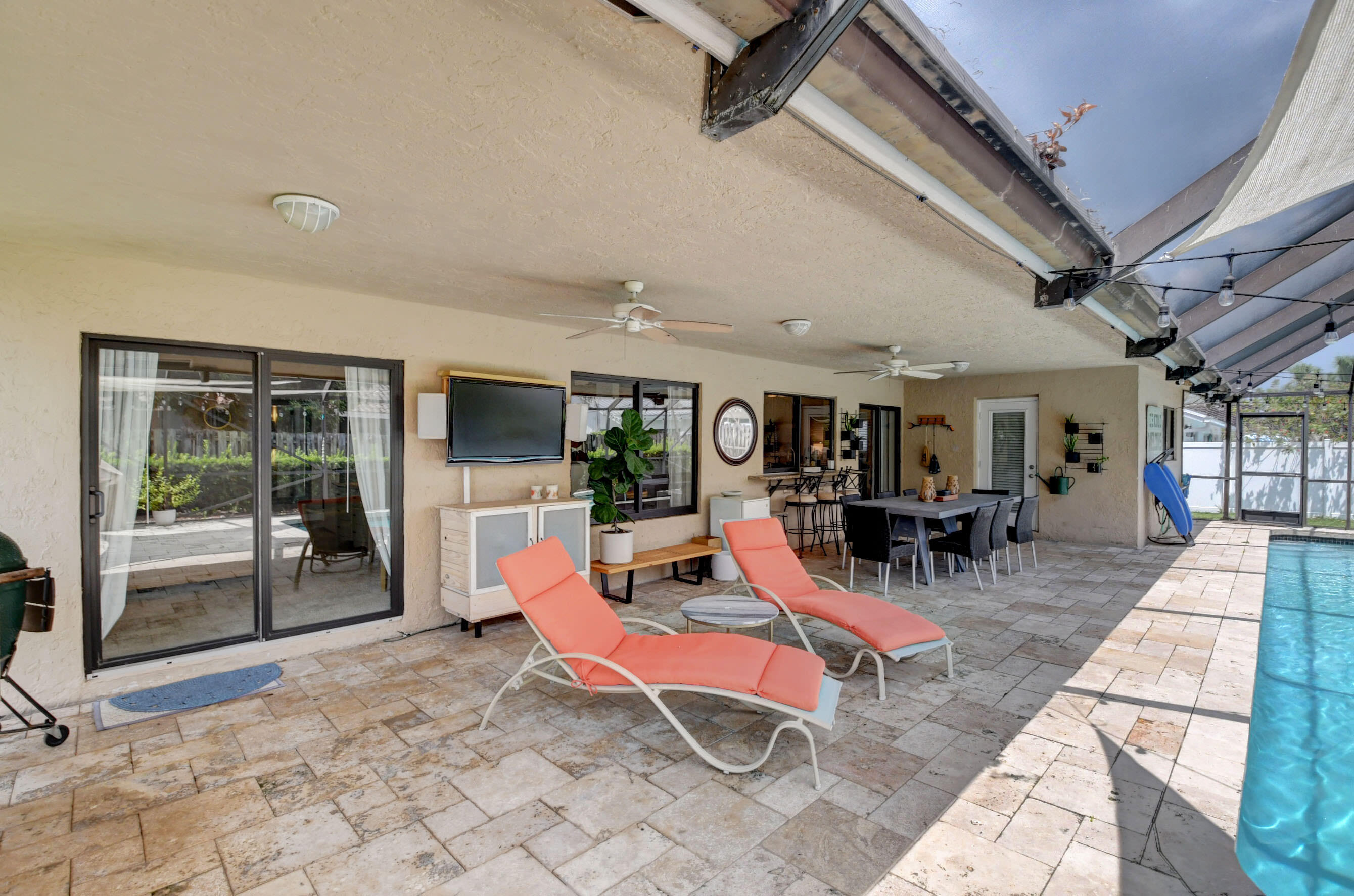 454 Sequoia Lane Boca Raton, FL 33487 - Photo 34 of 35 Large Patio Area