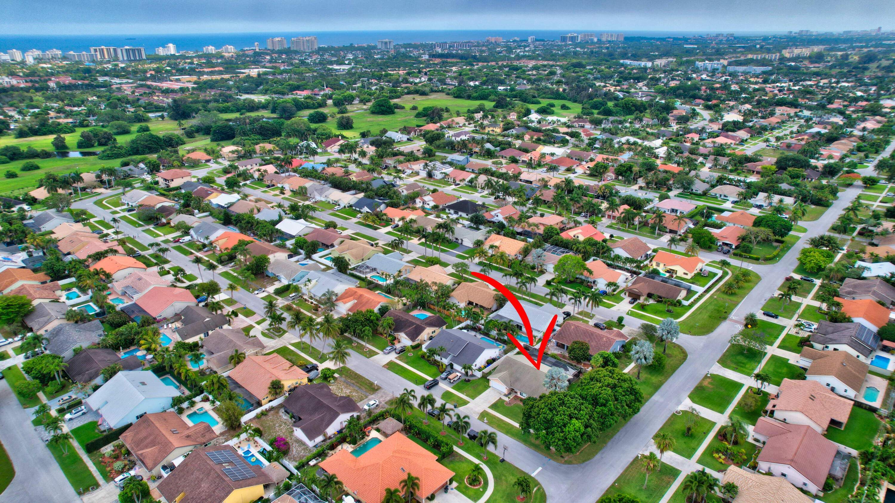 454 Sequoia Lane Boca Raton, FL 33487 - Photo 6 of 35 Privacy Landscaping