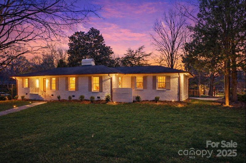 6300 Burlwood Road Charlotte, NC 28211 - Photo 1 of 37