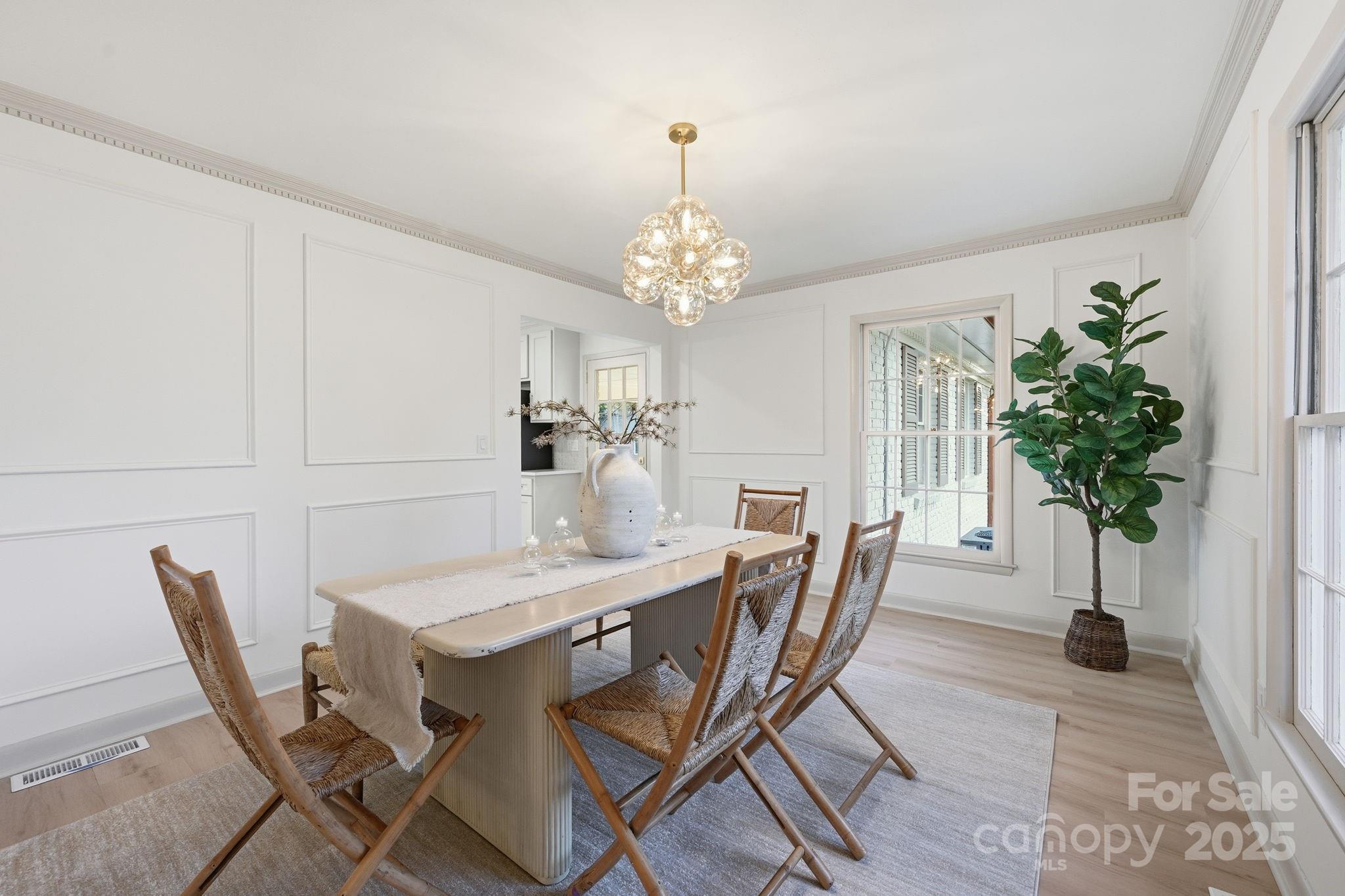 6300 Burlwood Road Charlotte, NC 28211 - Photo 14 of 37