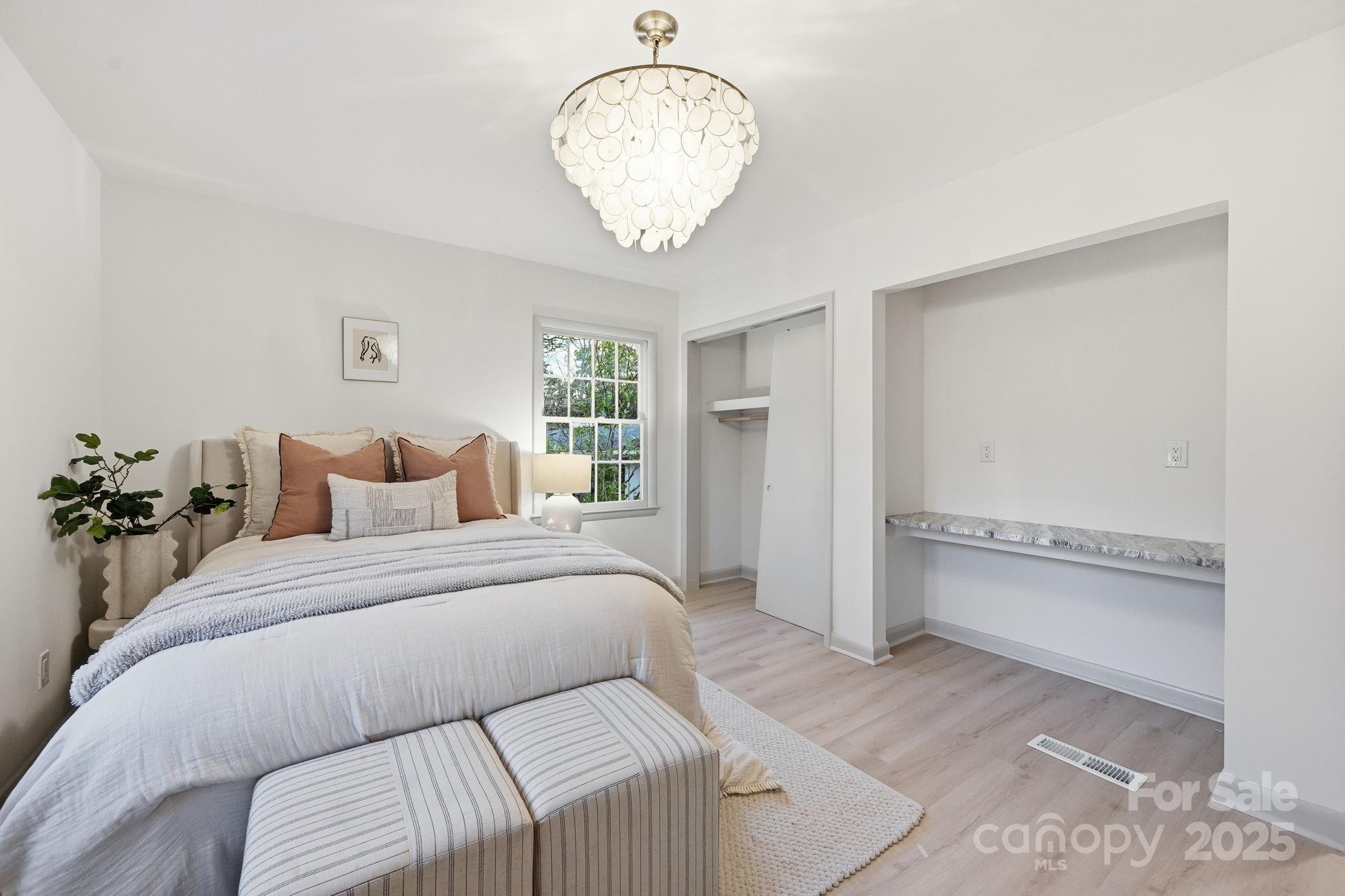 6300 Burlwood Road Charlotte, NC 28211 - Photo 19 of 37