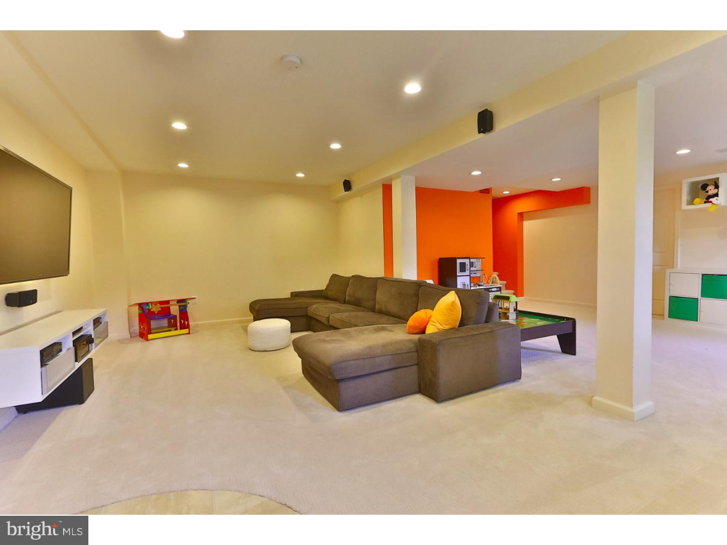 1477 Autumn Road Rydal, PA 19046 - Photo 14 of 25 Basement - Finished