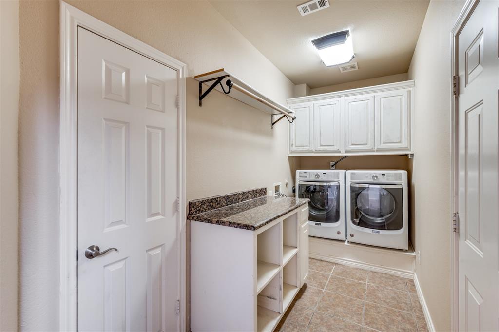 1405 Apache Trail Corinth, TX 76210 - Photo 12 of 40