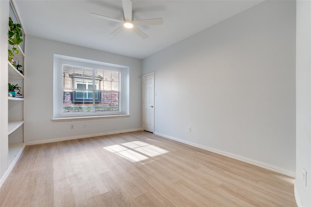 1405 Apache Trail Corinth, TX 76210 - Photo 10 of 40