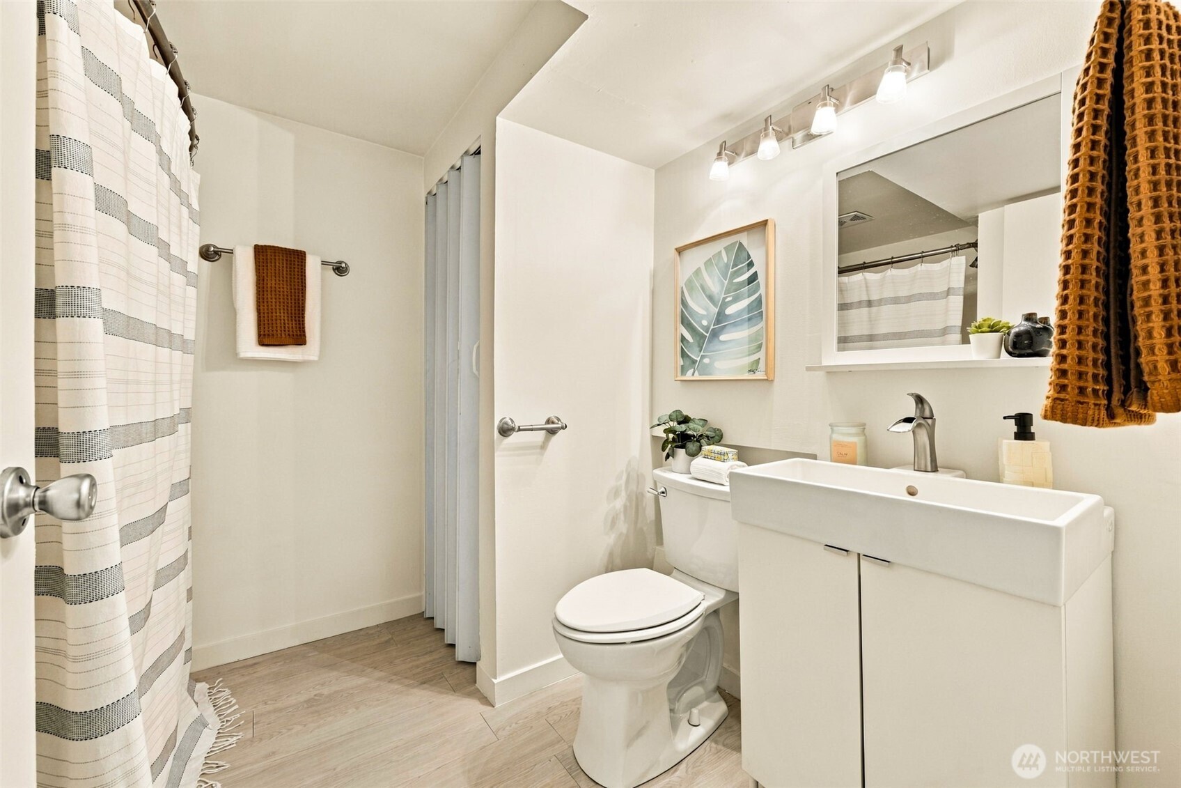 5339 South Ruggles Street Seattle, WA 98178 - Photo 22 of 29 Gallery Image 22