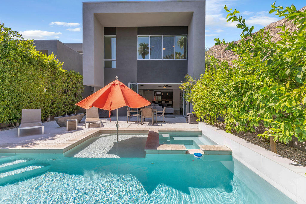 350 Goleta Way Palm Springs, CA 92264 - Photo 46 of 60 a view of a backyard with sitting area