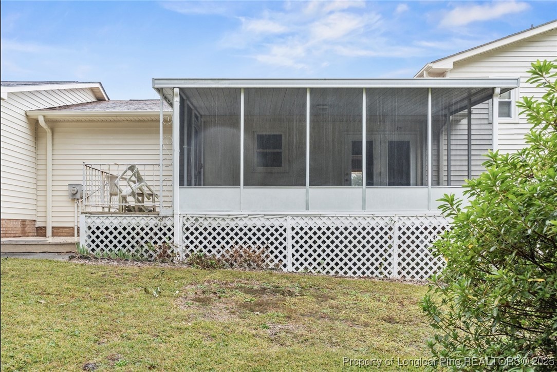 226 Red Oak Drive Spring Lake, NC 28390 - Photo 26 of 28 Screened In Porch
