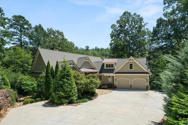 $3,595,000 | 121 Running Bear Lane, Sunset, SC 29685