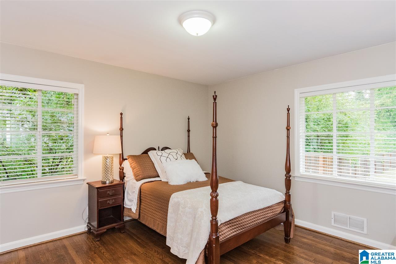409 Shades Crest Road Birmingham, AL 35226 - Photo 20 of 37