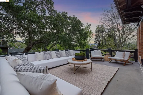 $4,395,000 | 110 Monte Avenue, Piedmont, CA 94611