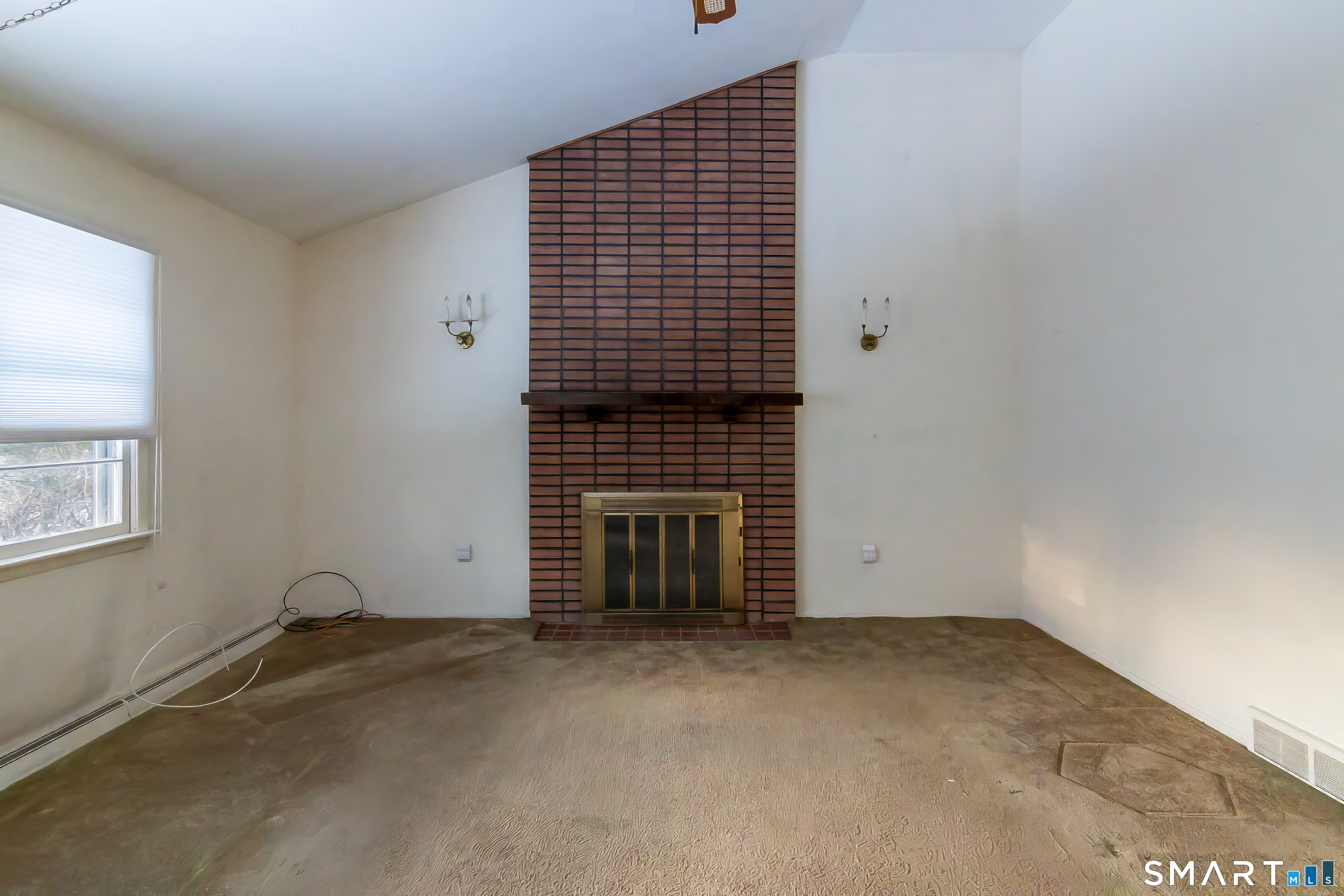 126 Cherry Hill Road Branford, CT 06405 - Photo 13 of 40