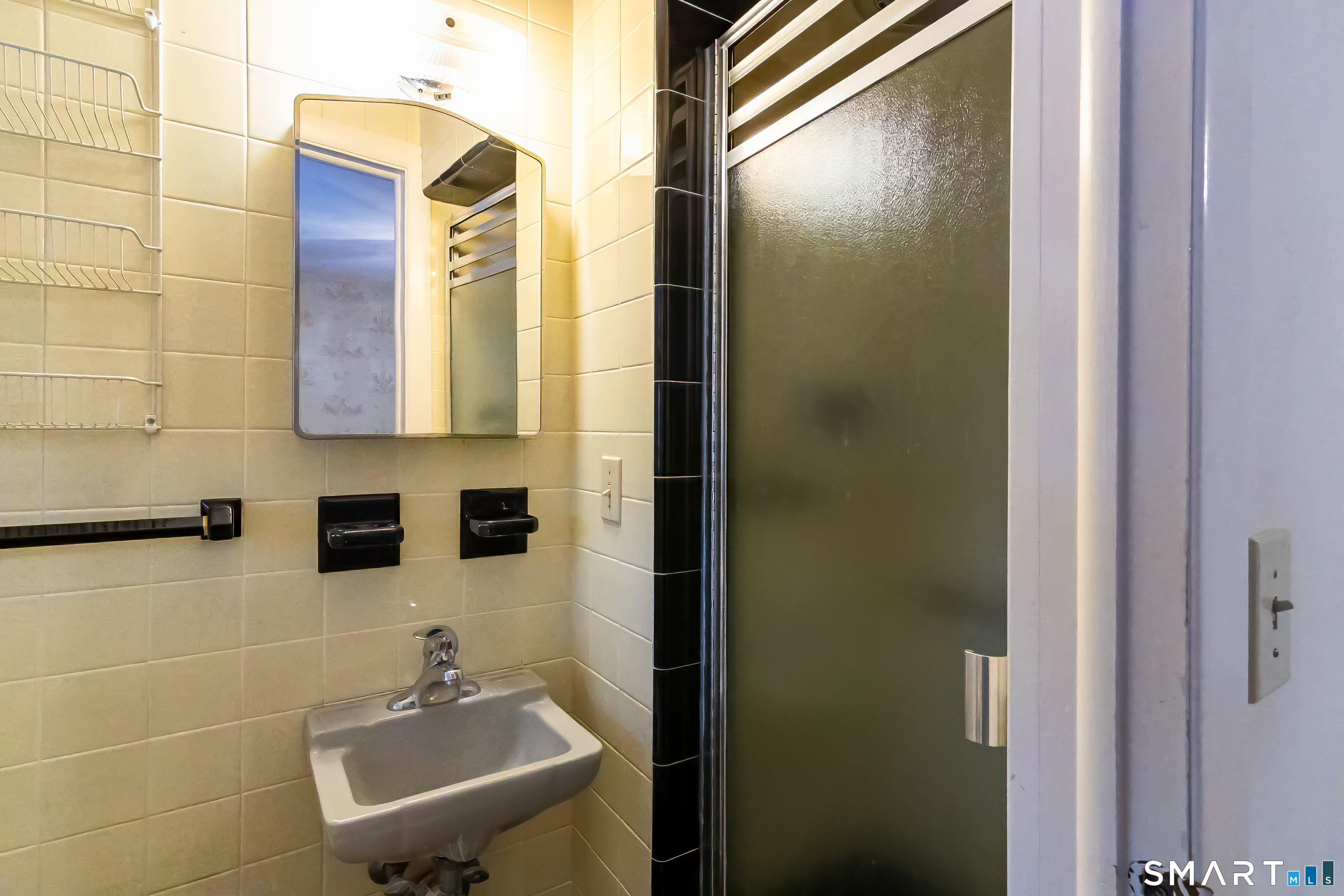 126 Cherry Hill Road Branford, CT 06405 - Photo 31 of 40