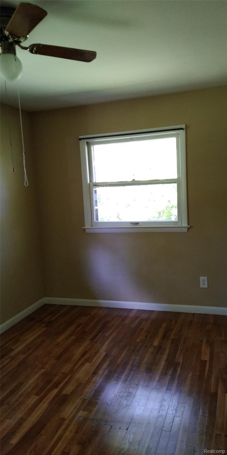 13101 Rattalee Lake Road Davisburg, MI 48350 - Photo 23 of 68 70 - ENRixBg.jpg