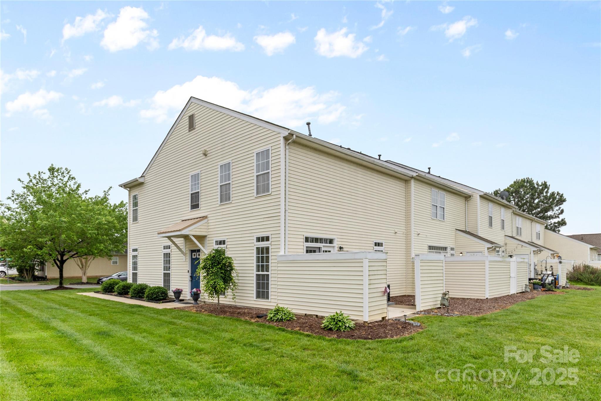 3030 Priory Ridge Drive Fort Mill, SC 29707 - Photo 3 of 27 Gallery Image 3