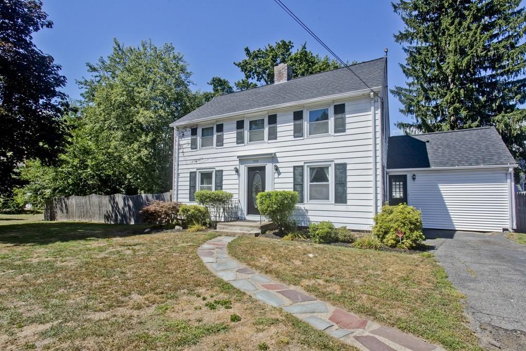 1592 Plumtree Road Springfield, MA 01119 - Photo 1 of 31