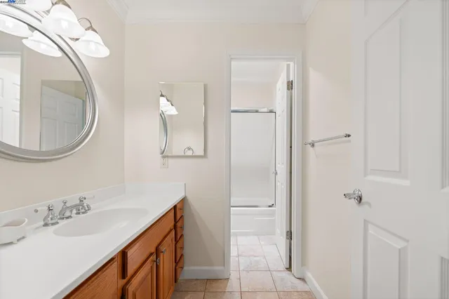 $317,500 | 300 North Civic Drive, Unit 403, Walnut Creek, CA 94596