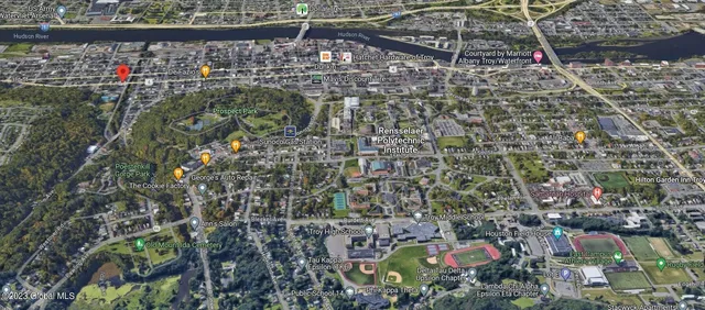 $1,825 | 355 4th Street, Unit 2, Troy, NY 12180