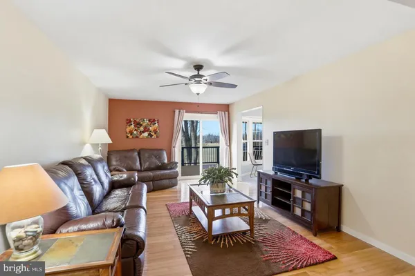 $2,750 | 4708 Summit Road, Charles Town, WV 25414