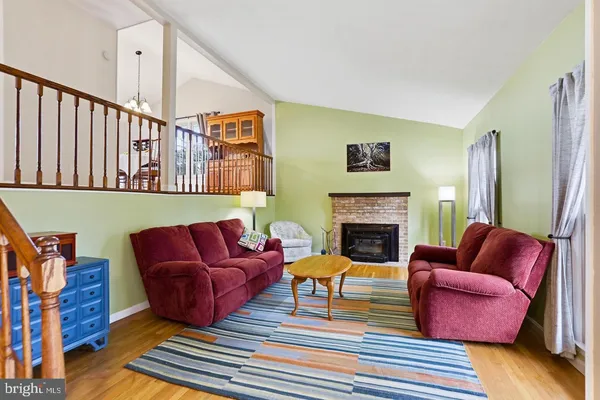 $2,750 | 4708 Summit Road, Charles Town, WV 25414