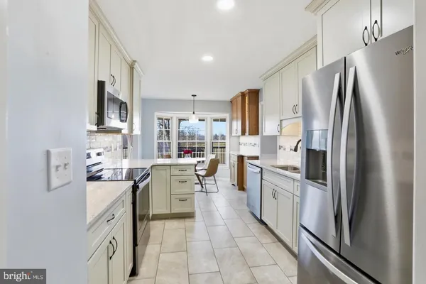 $2,750 | 4708 Summit Road, Charles Town, WV 25414