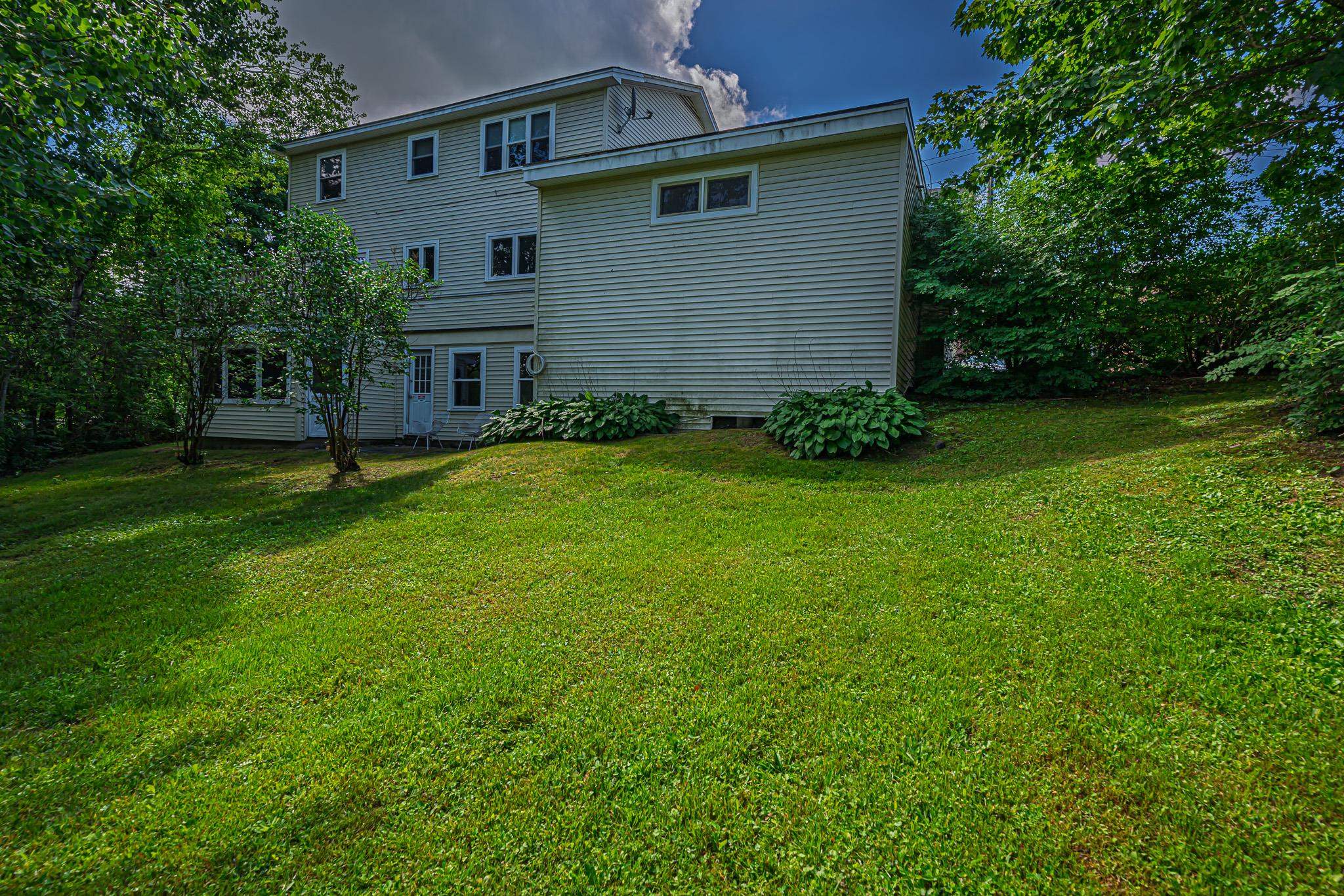 81 Seamans Road New London, NH 03257 - Photo 45 of 50