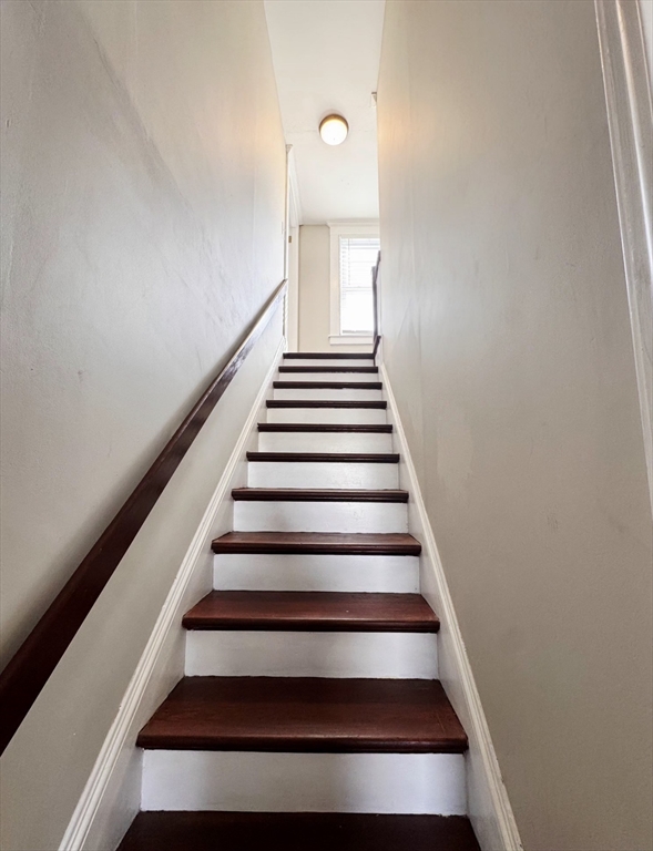 57 Reed Street Agawam, MA 01001 - Photo 18 of 26