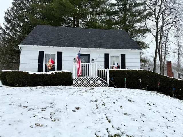 $240,000 | 35 Woodland Drive, Binghamton, NY 13901