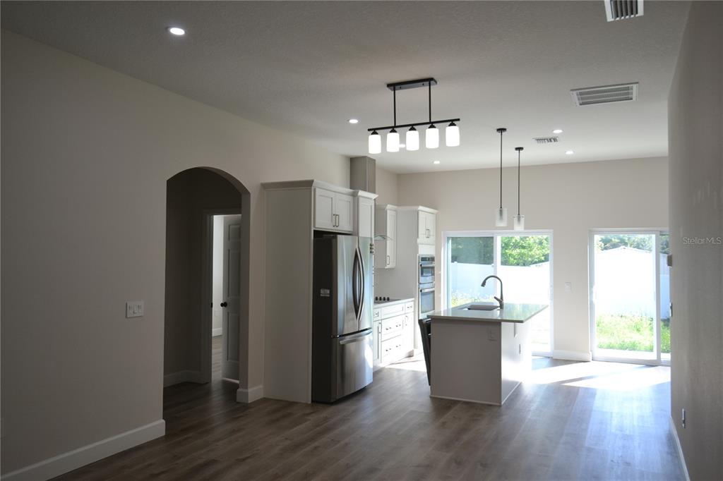 6474 Taylor Court New Port Richey, FL 34653 - Photo 2 of 41