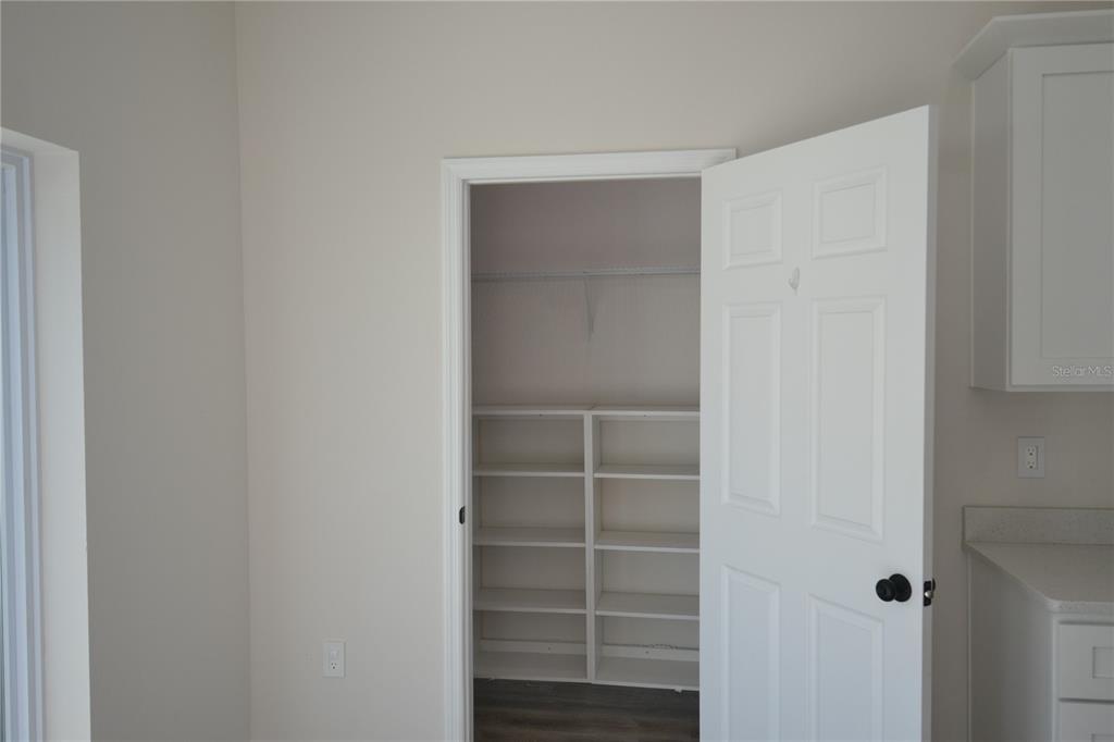 6474 Taylor Court New Port Richey, FL 34653 - Photo 8 of 41