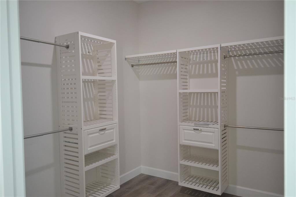 6474 Taylor Court New Port Richey, FL 34653 - Photo 10 of 41