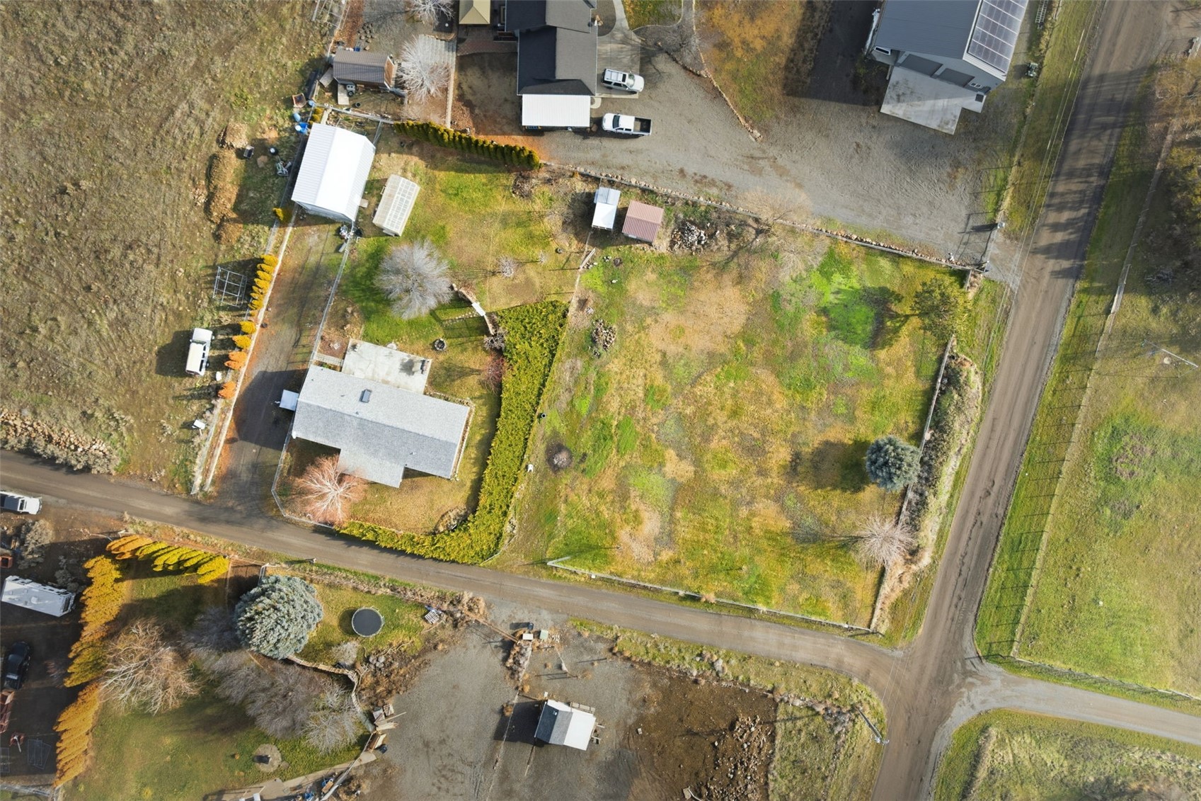 401 Clemans View Road Selah, WA 98942 - Photo 11 of 28