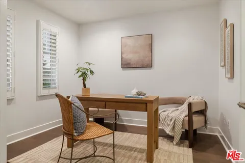 $1,149,000 | 644 North Gramercy Place, Los Angeles, CA 90004