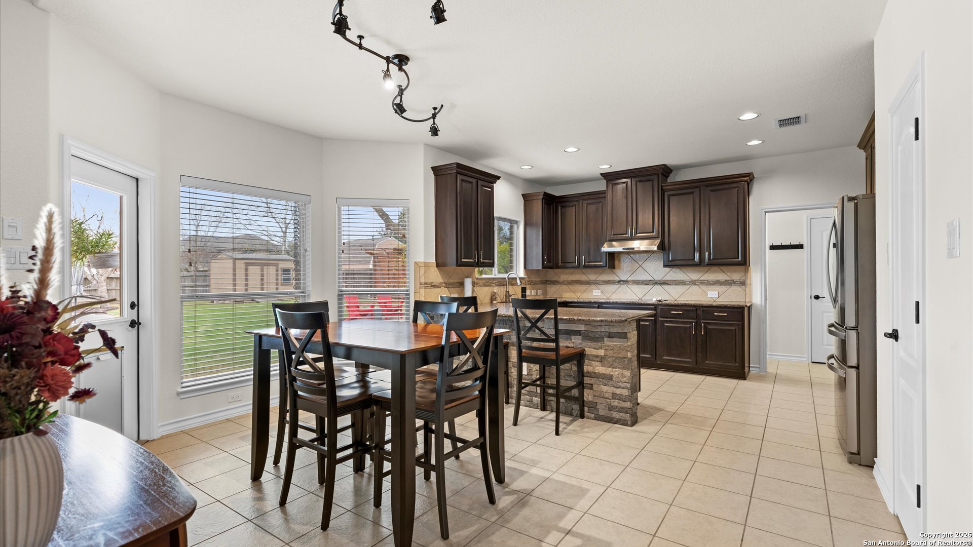 3322 Joshs Way Marion, TX 78124 - Photo 11 of 43