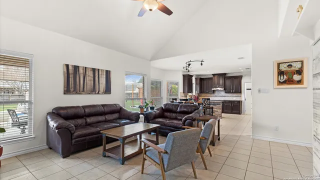 $599,000 | 3322 Joshs Way, Marion, TX 78124