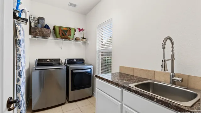 $599,000 | 3322 Joshs Way, Marion, TX 78124