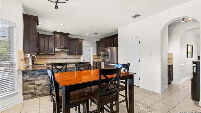 $599,000 | 3322 Joshs Way, Marion, TX 78124