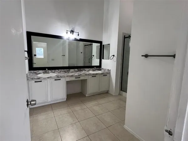 $2,500 | Undisclosed Address, Orlando, FL 32824