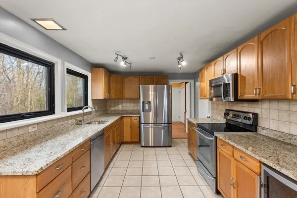 $475,000 | 210 Parker Avenue, Holden, MA 01520