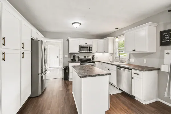 $299,900 | 1040 6 Mile Road Northwest, Comstock Park, MI 49321