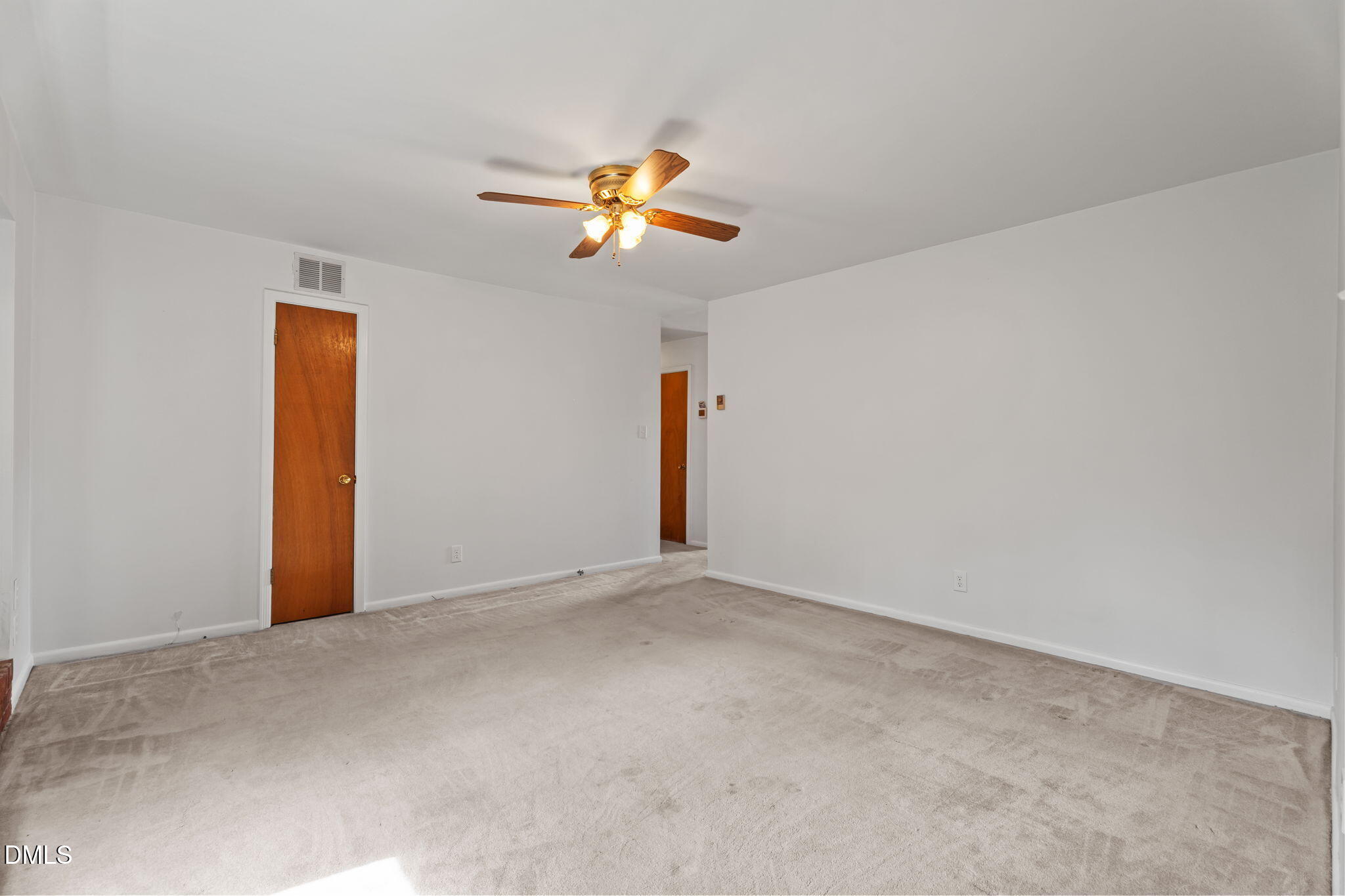 6409 Arrington Road Raleigh, NC 27607 - Photo 14 of 39 32-web-or-mls-DSC06511