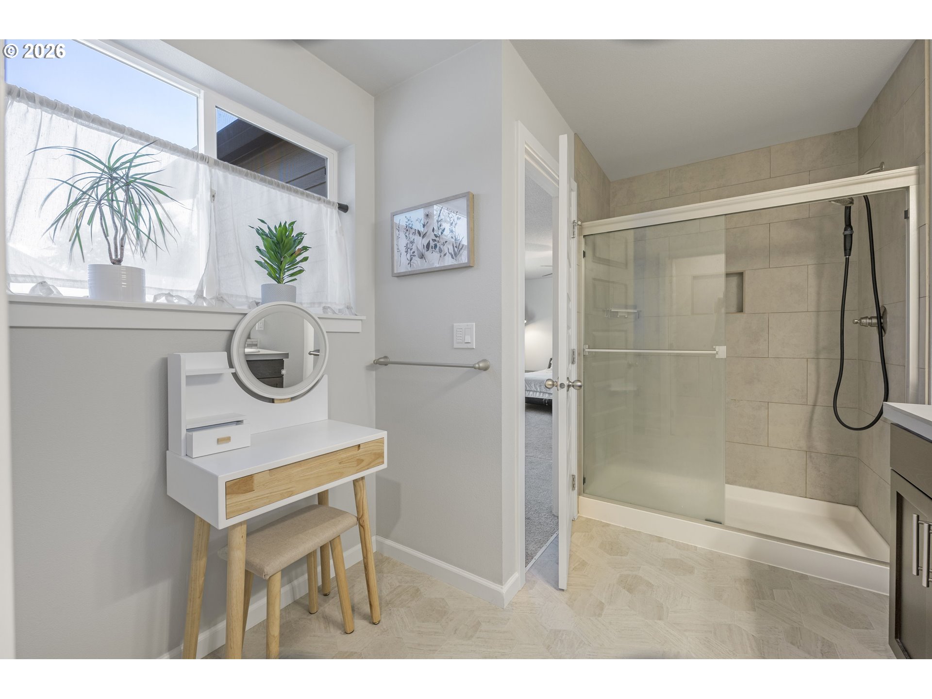 18529 Southwest Bluebird Lane Beaverton, OR 97003 - Photo 28 of 42 Bathroom