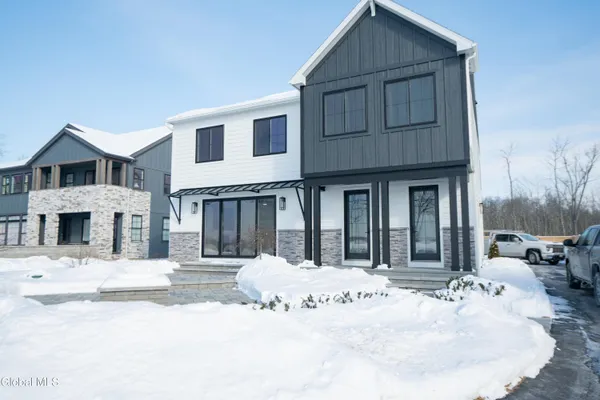$1,899,000 | 1390 Highway 9P, Saratoga Springs, NY 12866