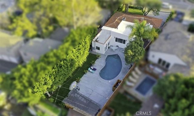 $12,500 | 3763 Lankershim Boulevard, Studio City, CA 90068