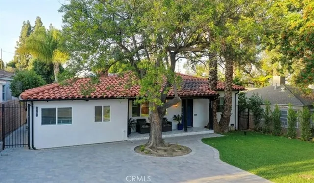 $12,500 | 3763 Lankershim Boulevard, Studio City, CA 90068