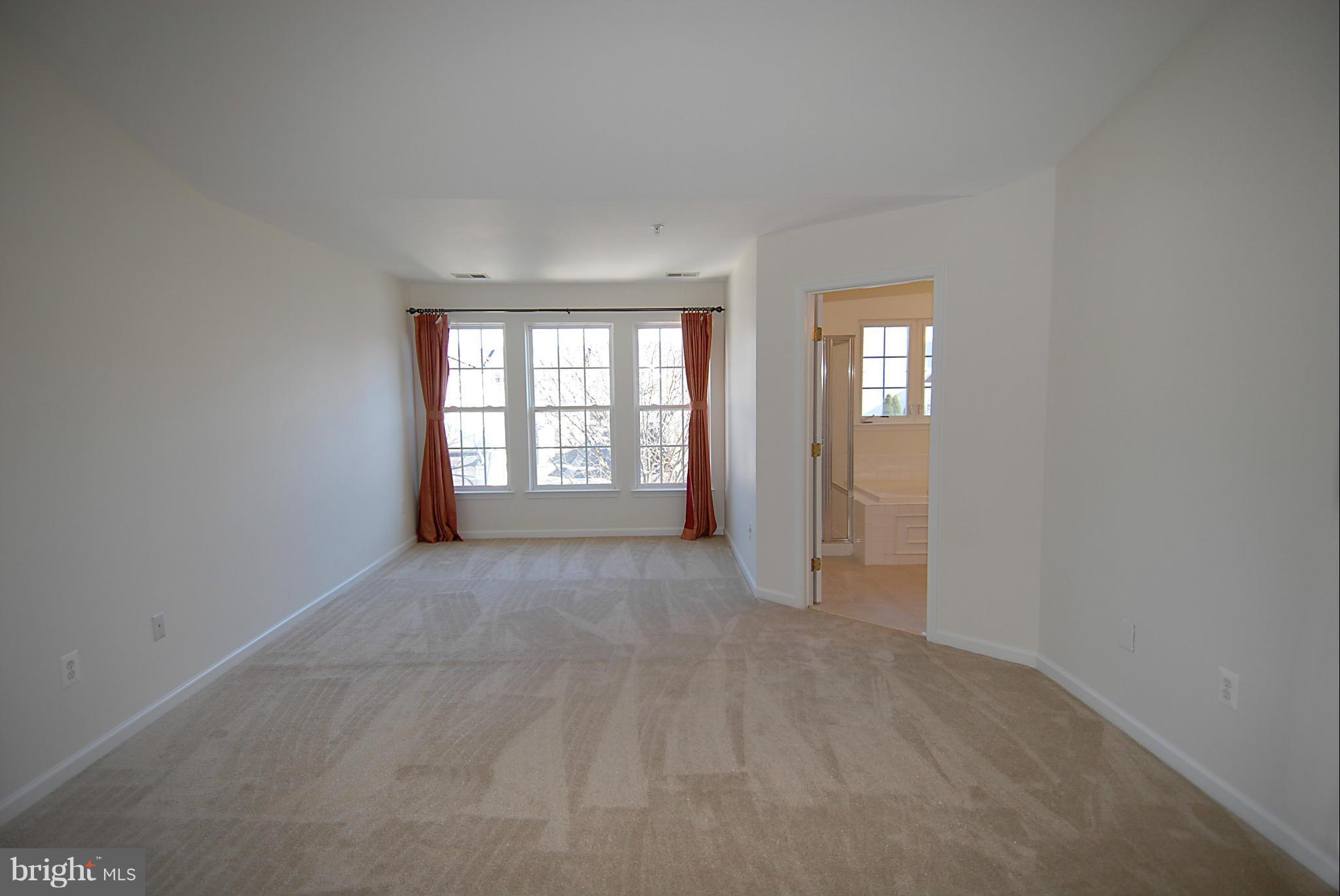 13950 Lullaby Road Germantown, MD 20874 - Photo 16 of 30 Bedroom (Master)