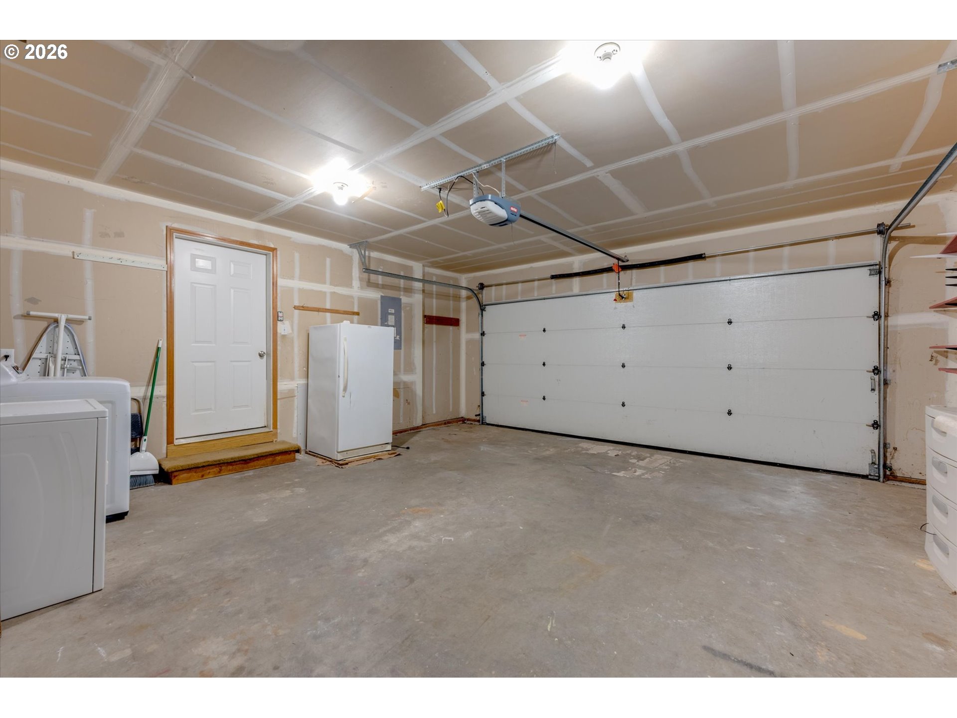 75060 Neer Way Rainier, OR 97048 - Photo 33 of 37 Garage