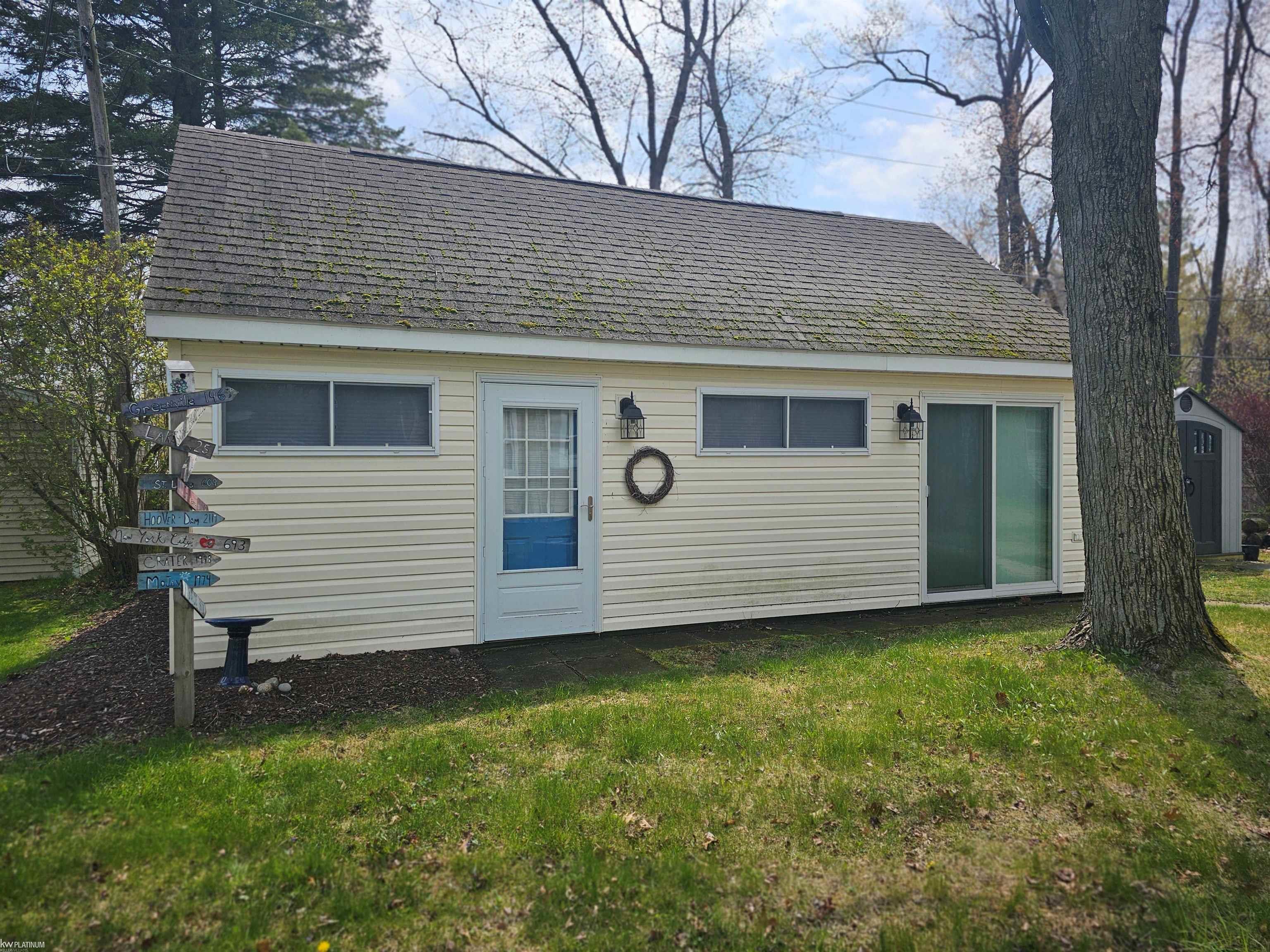 7334 Maplewood Road Lexington, MI 48450 - Photo 16 of 21 50139669-ff0ce194-495f-4d3e-a0d8-4440d857c5c6.JPG