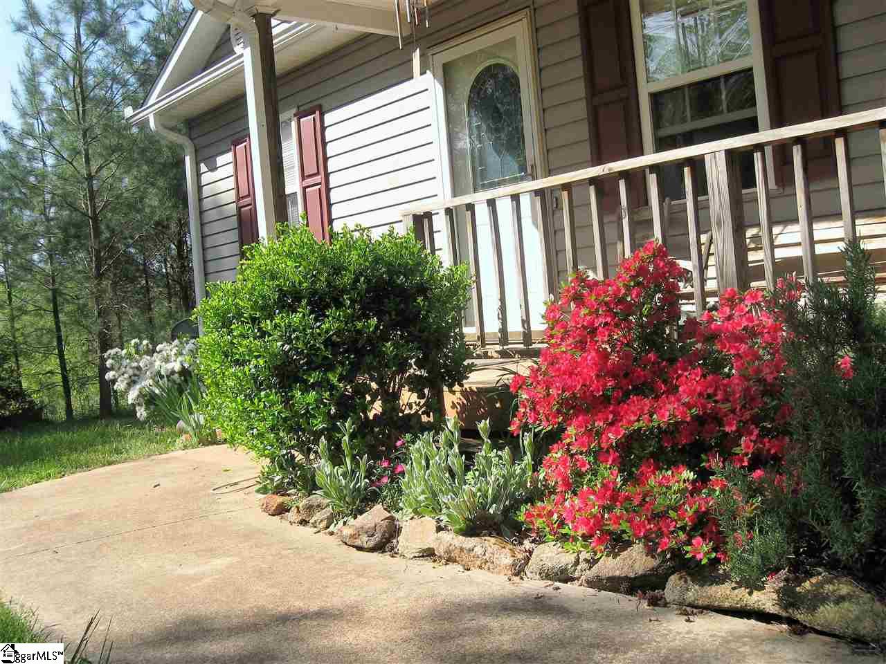 847 Hunter Road Fountain Inn, SC 29644 - Photo 22 of 31