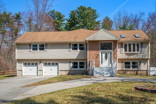 $1,150,000 | 44 Connolly Road, Billerica, MA 01821