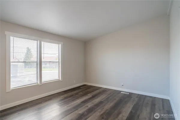 $269,000 | 1341 West Columbia Avenue, Moses Lake, WA 98837